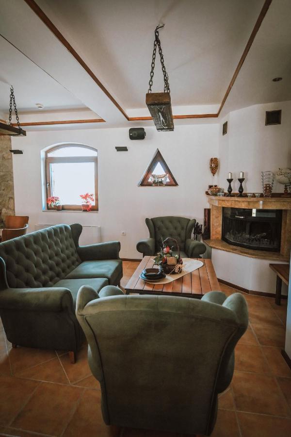 Lazar Winery Tourism B&B Rosoman Экстерьер фото