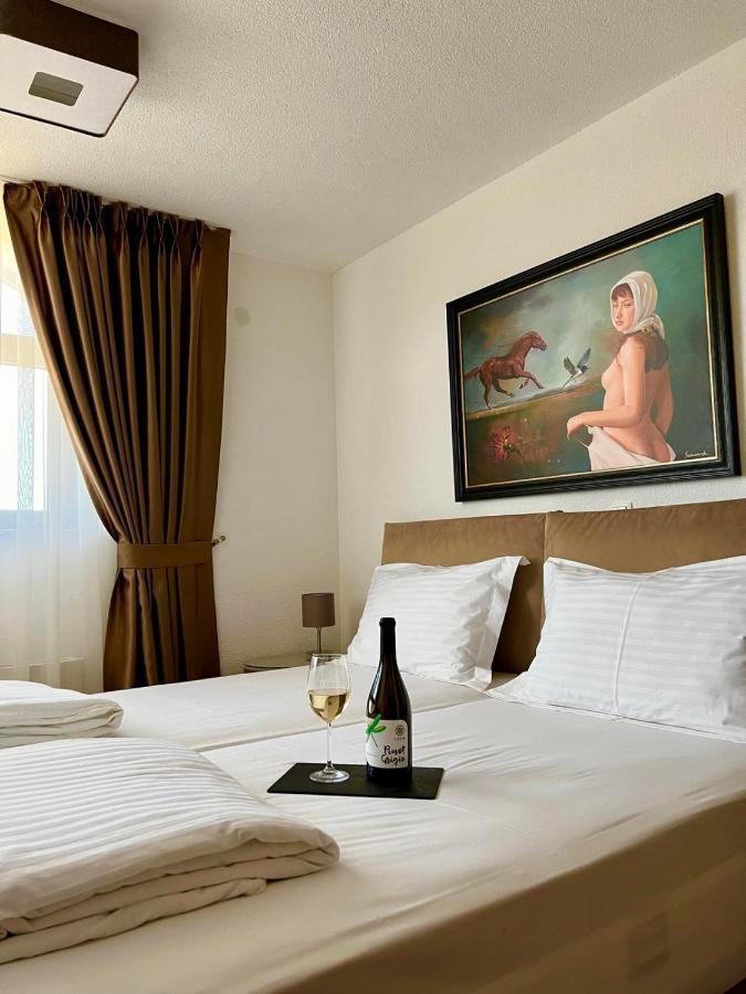 Lazar Winery Tourism B&B Rosoman Экстерьер фото